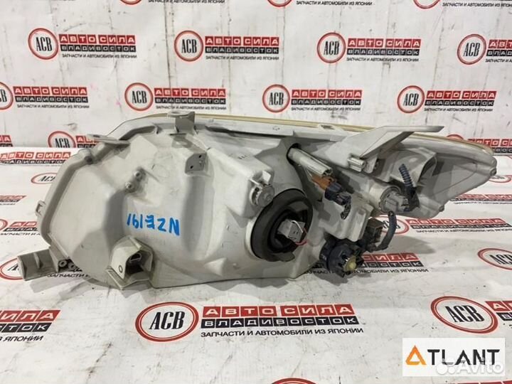 Фара правая toyota corolla fielder