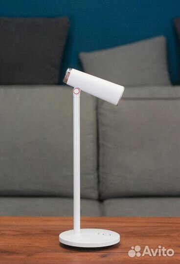Беспроводной настольный светильник Baseus