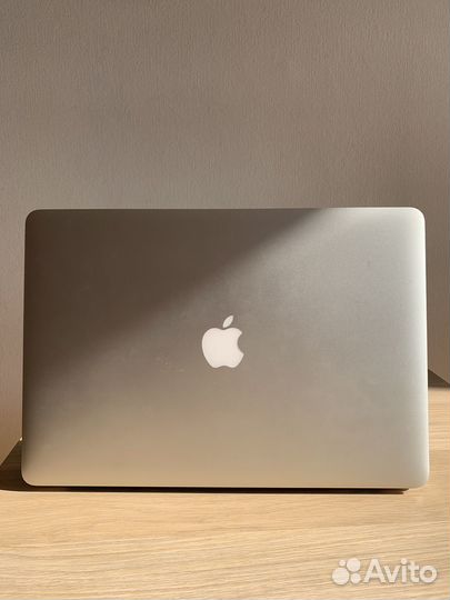Apple MacBook Pro