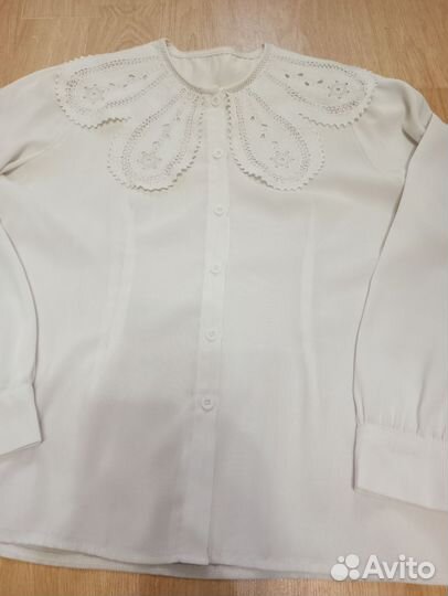 Белая блузка школьная 44