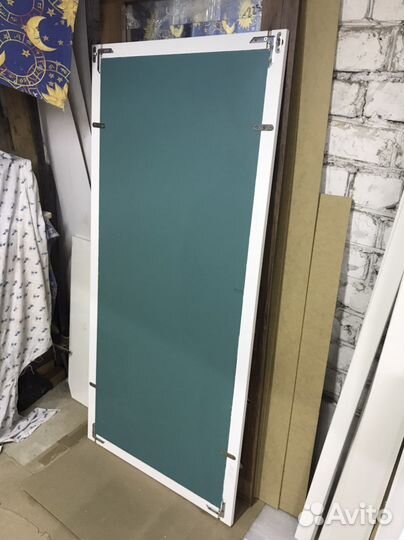 Зеркало в рамке