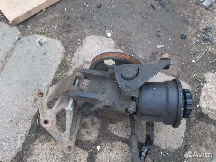 Рулевая рейка toyota corona 190