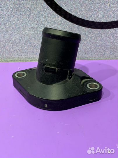 Термостат корпус Nissan X-trail T32