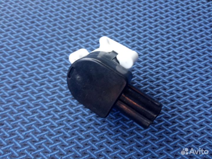 Датчик положения кузова / уровня света фар