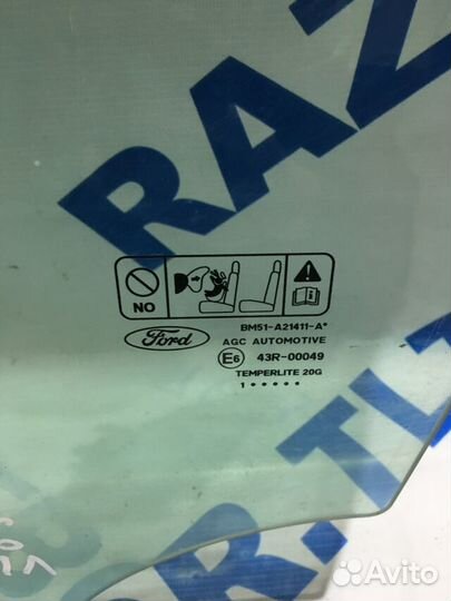 Стекло передней двери ford focus 3 2.0 ат хетчбек