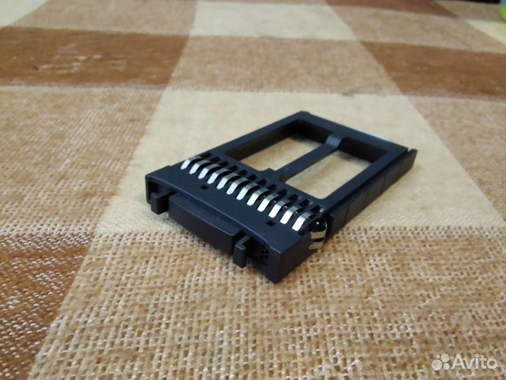 Заглушка HDD для серверов HP gen5-gen7