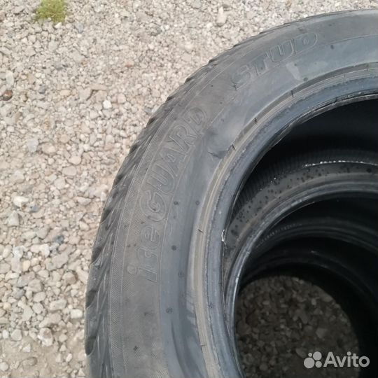 Yokohama Ice Guard Stud IG55 235/55 R17