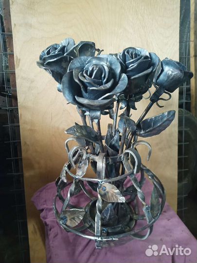 Кованая роза