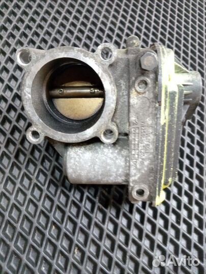 Дроссельная заслонка Ford Focus CB4 hxdb 2008