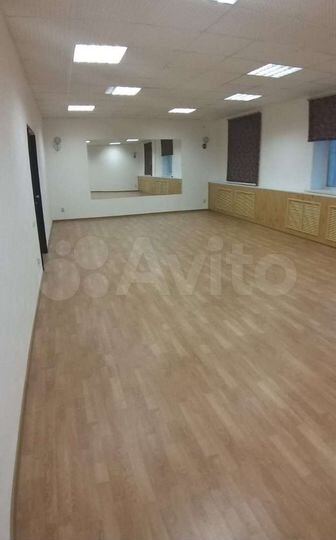 3-к. квартира, 75 м², 1/5 эт.