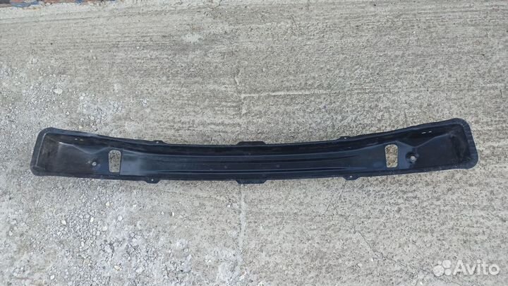 Усилитель бампера Renault Duster новый