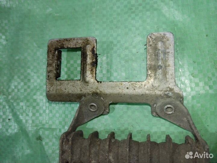 Радиатор АКПП Ford Focus 1 седан 2.0I splitport