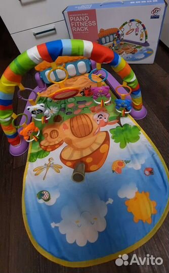 Игровой развивающий коврик с пианино