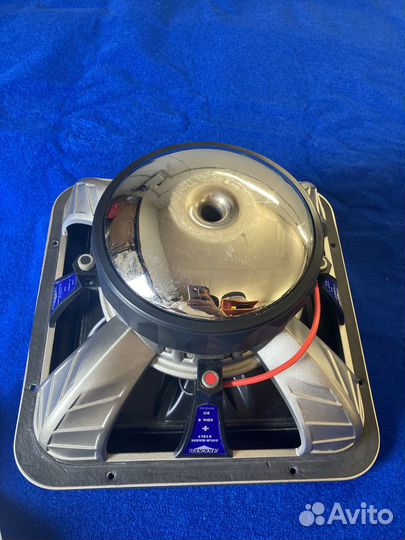 Сабвуфер кикер Kicker Solobaric S7-12 + гриль