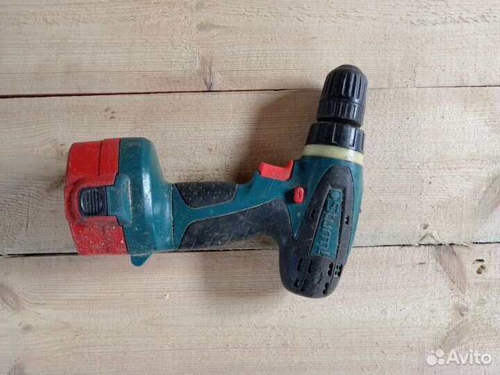 Шуруповерт вихрь