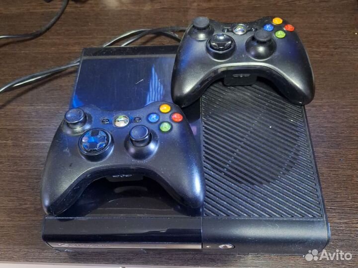 Xbox 360 прошитый с кинектом