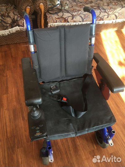 Коляска инвалидная