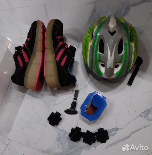 Ролики, Кроссовки Heelys, шлем