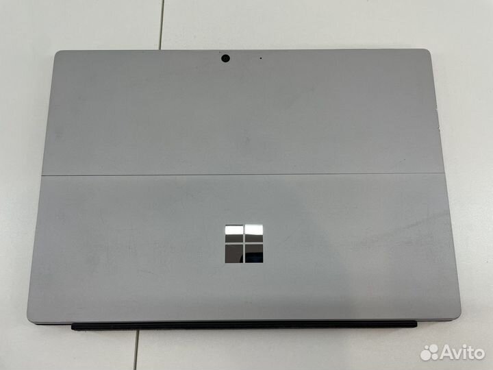Microsoft surface pro 7