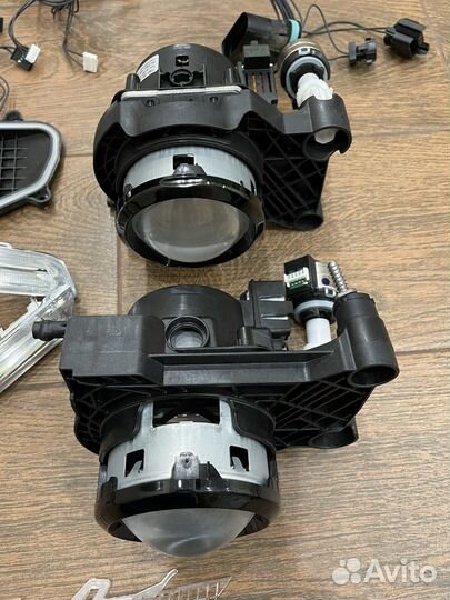 Разбор фар ауди Q 3 рестайл 2015-16