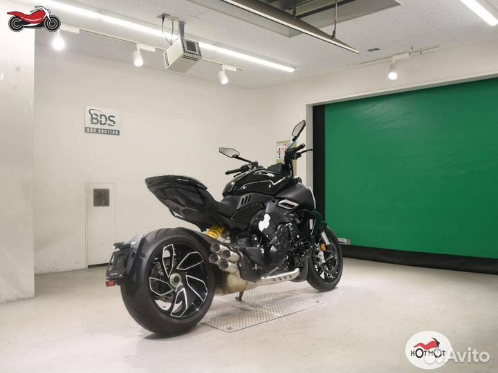 Ducati Diavel V4 2023г