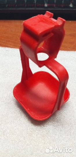 Каплеуловитель для поилок, капельная поилка