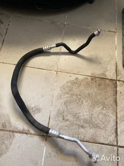 Трубка кондиционера PR:TC6 Audi A7 4G0260701K