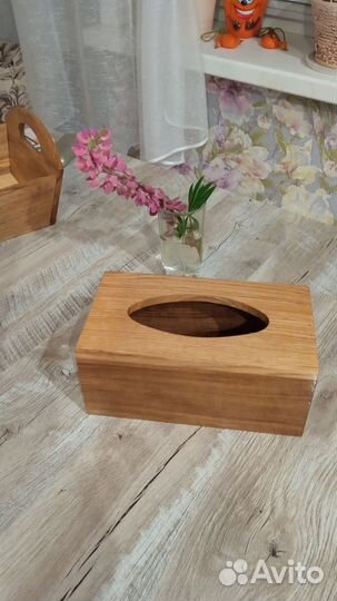 Салфетница из дерева