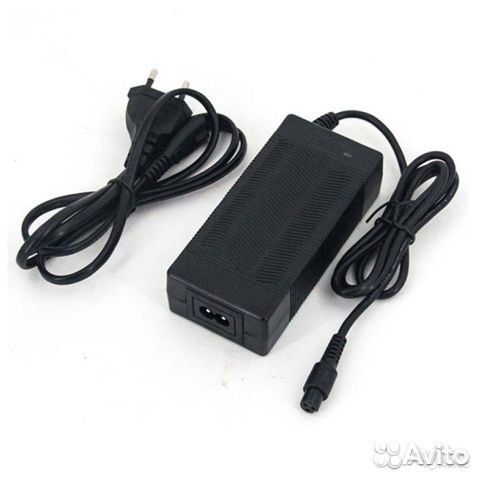 Зарядное устройство для электросамоката