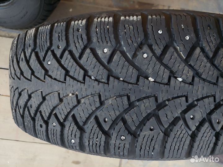 Ikon Tyres Nordman 7 SUV 235/65 R17