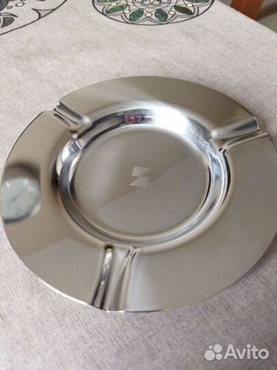 Пепельница Zeptr новая