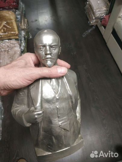 Статуэтка Ленин
