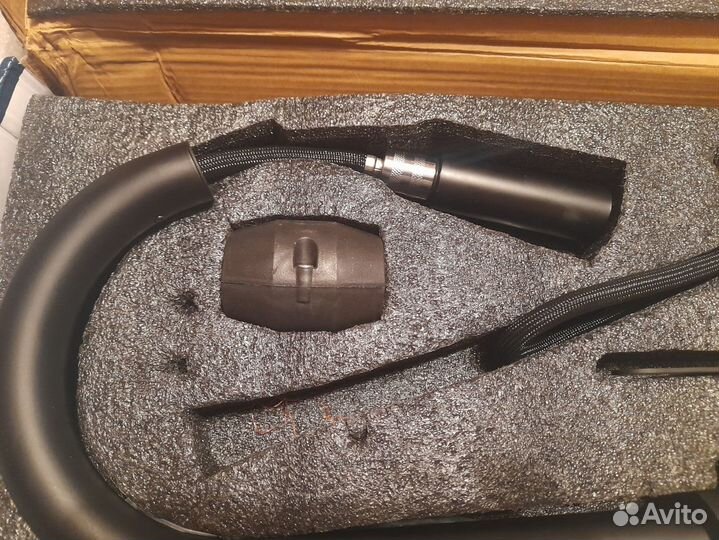 Смеситель для кухни с вытяжным изливом