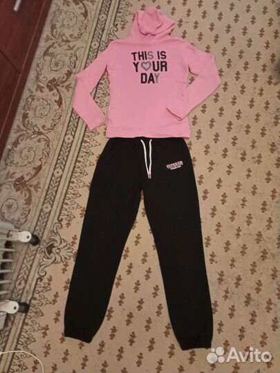 Спортивный костюм 140-146см