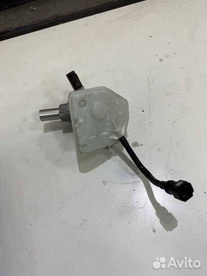 Peugeot 308 главный тормозной