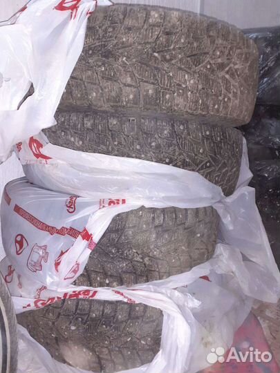 Dunlop Grandtrek Ice 02 225/60 R17