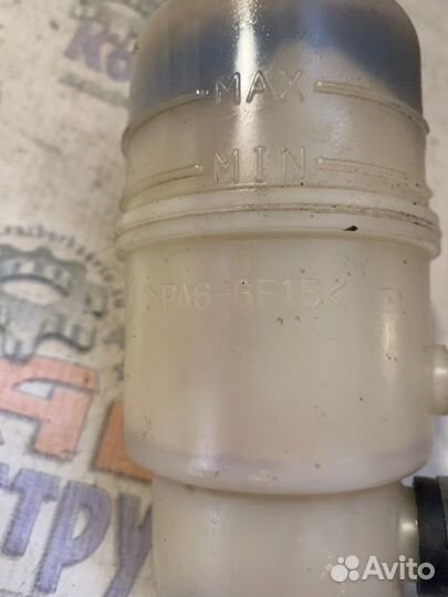 Бачок гидроусилителя руля Mitsubishi Outlander