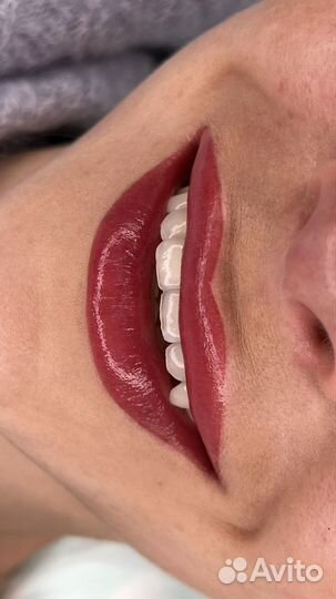 Мастер татуажа