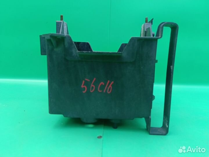 Кожух аккумулятора для Ford Fusion