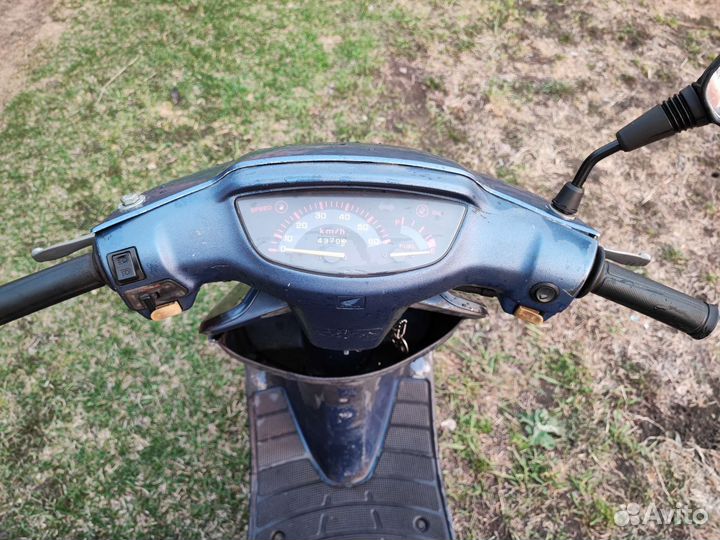 Скутер Honda Dio