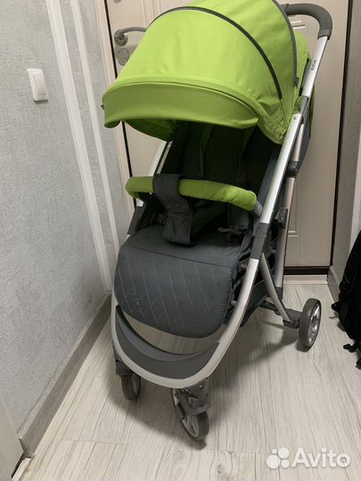 Прогулочная коляска babyton