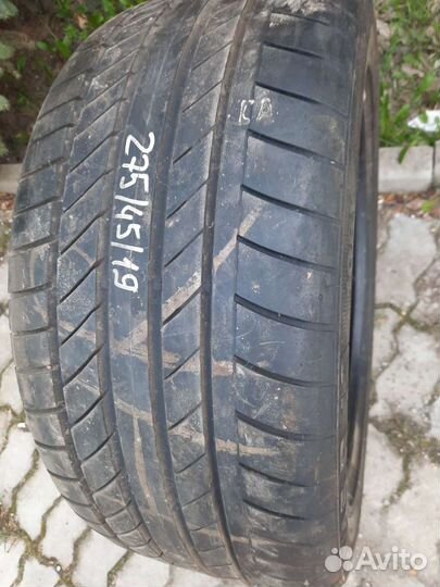 Continental Conti4x4Contact 275/45 R19