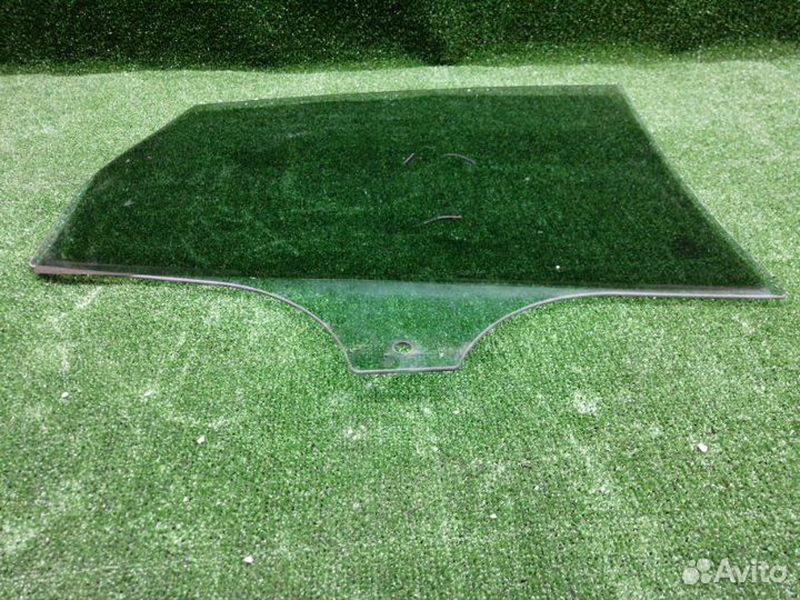 Стекло заднее левое Ford Focus 3 CB xqda 2012
