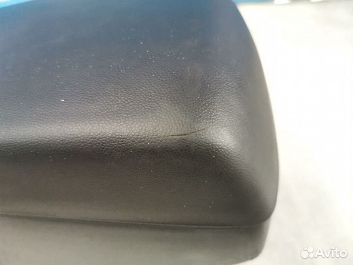 Подлокотник Mazda 3 BK 1.6 Z6 2006