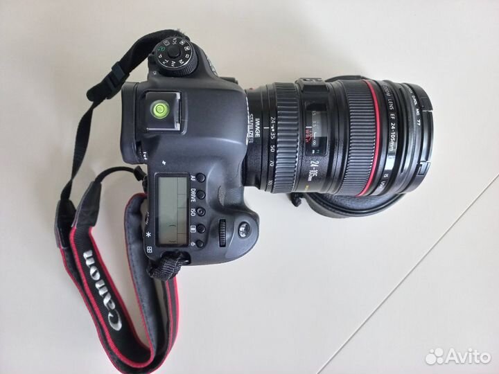 Зеркальный фотоаппарат canon 6d