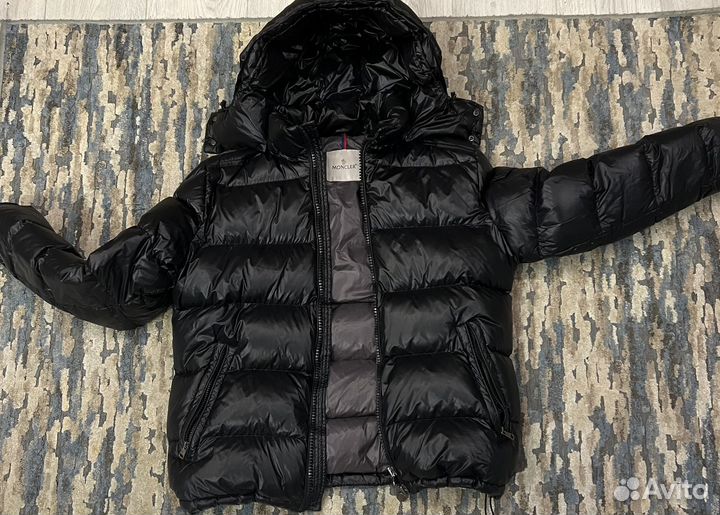 Пуховик moncler