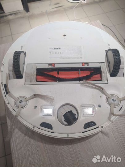 Робот пылесос Xiaomi Vacuum Mop Essential
