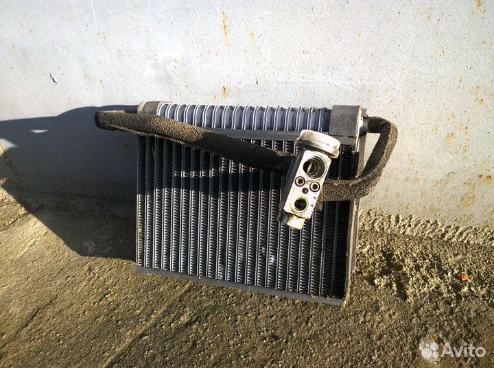 Испаритель радиатор кондиционера Opel Astra H