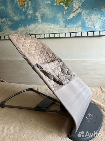 Шезлонг babybjorn