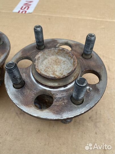 Задние ступицы всборе Hyundai Solaris